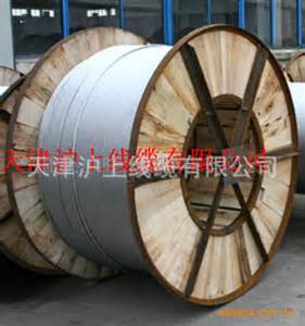 腕關(guān)節(jié)發(fā)出喀吧喀吧的脆響